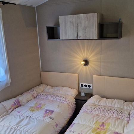 Mobil Home 8 Couchages Dans Camping 4 Etoiles A Pont Aven 29930 Pont-Aven Exterior photo