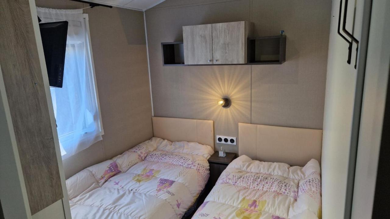 Mobil Home 8 Couchages Dans Camping 4 Etoiles A Pont Aven 29930 Pont-Aven Exterior photo